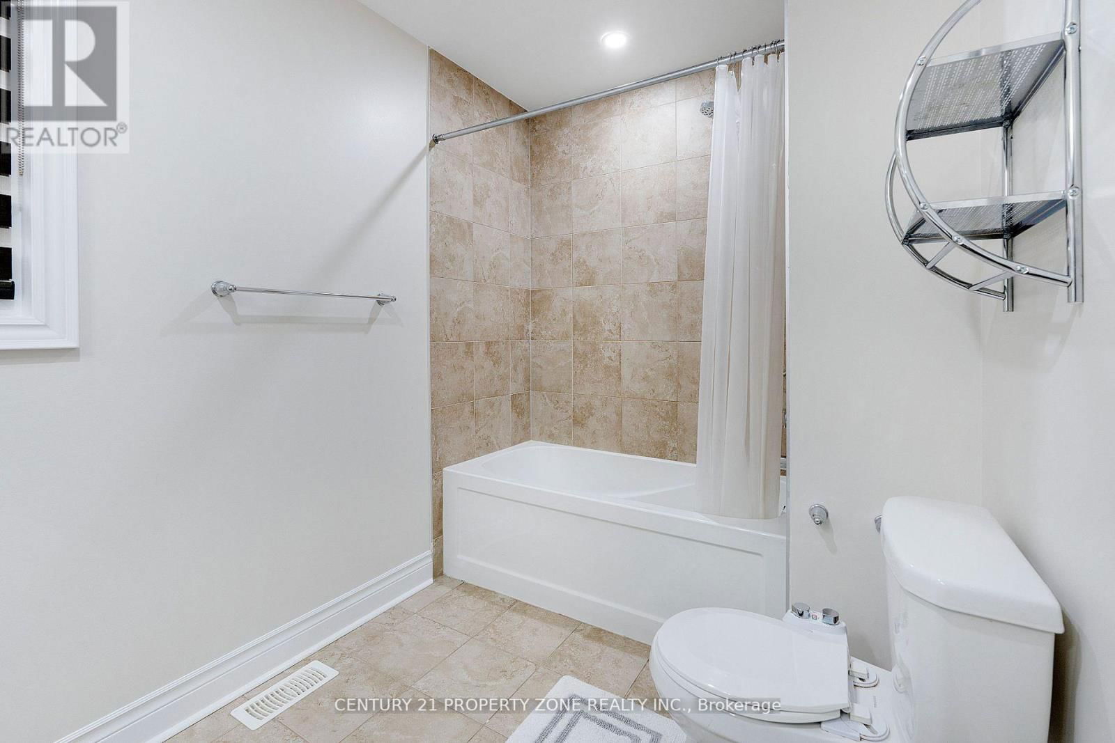 37 ALISTER DRIVE Image 16