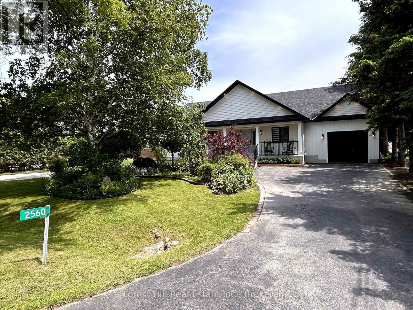 2560 2 SIDE ROAD Image 48