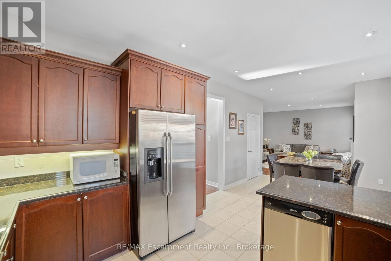 18 COOPERAGE STREET Image 16