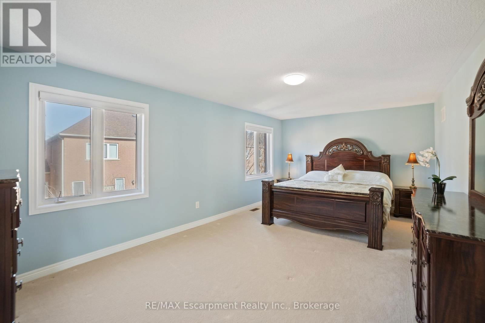 18 COOPERAGE STREET Image 25