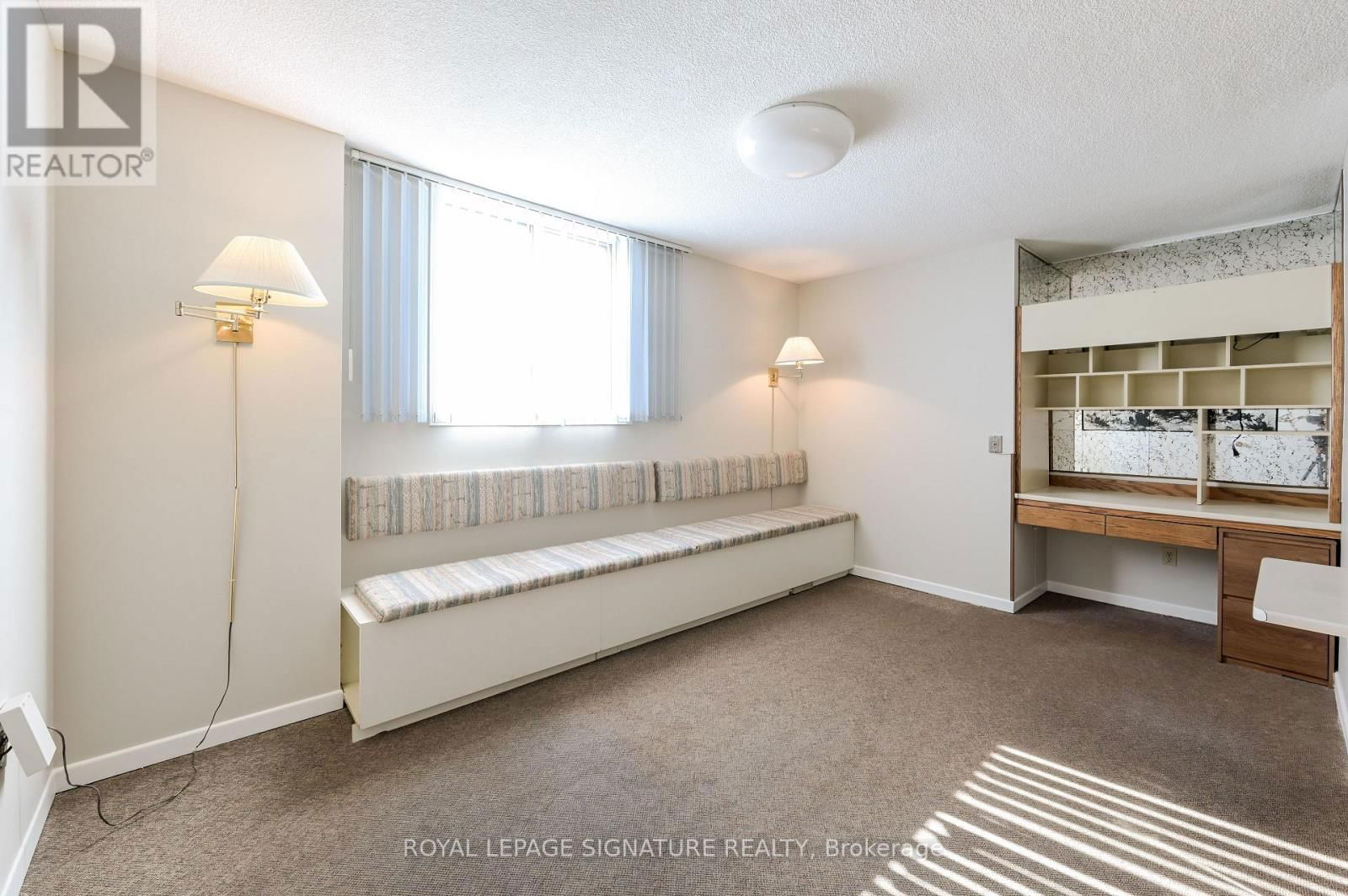 907 - 812 BURNHAMTHORPE ROAD Image 19