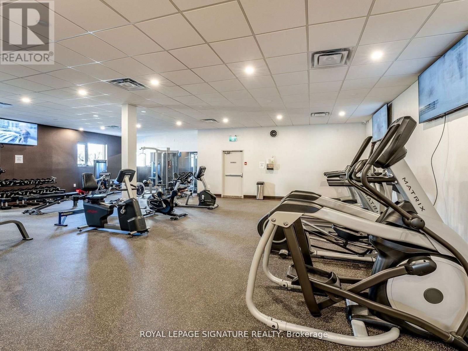 907 - 812 BURNHAMTHORPE ROAD Image 28