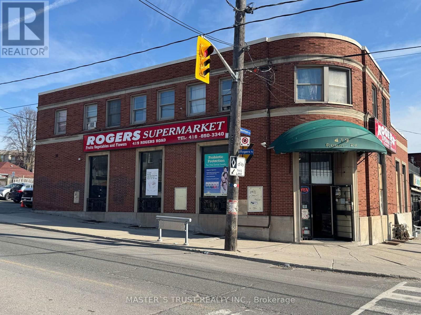 419 ROGERS ROAD Image 1