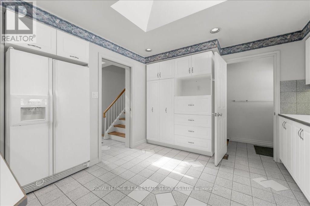 525 SEYMOUR DRIVE Image 9