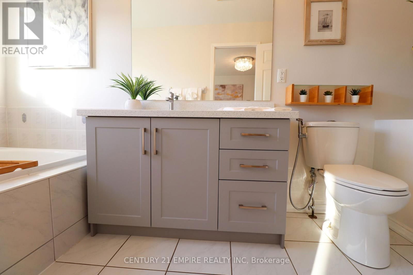 263 GATWICK DRIVE Image 28