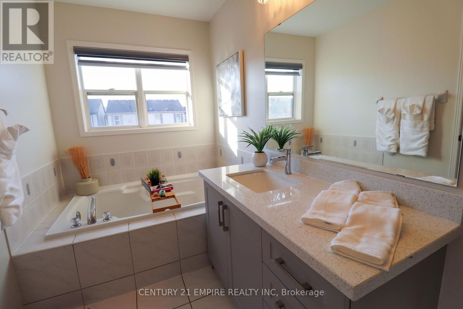 263 GATWICK DRIVE Image 29