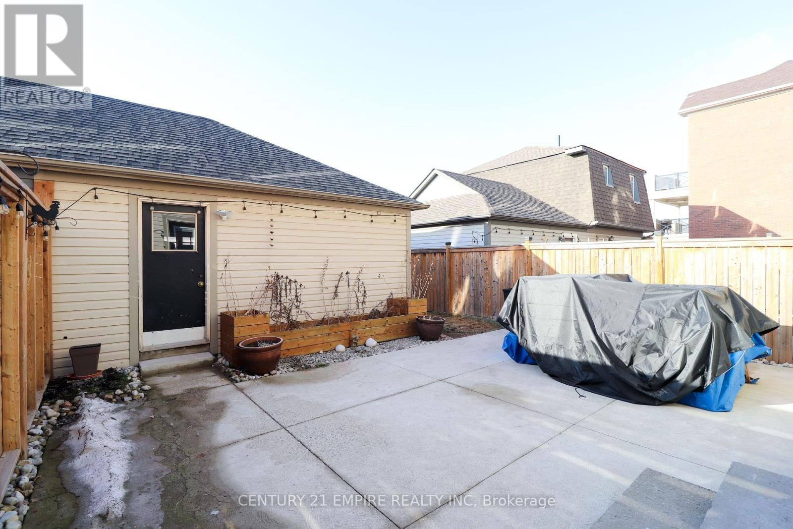 263 GATWICK DRIVE Image 43