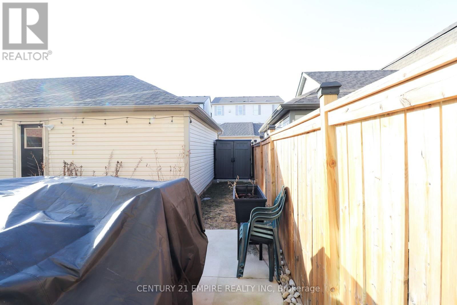 263 GATWICK DRIVE Image 45