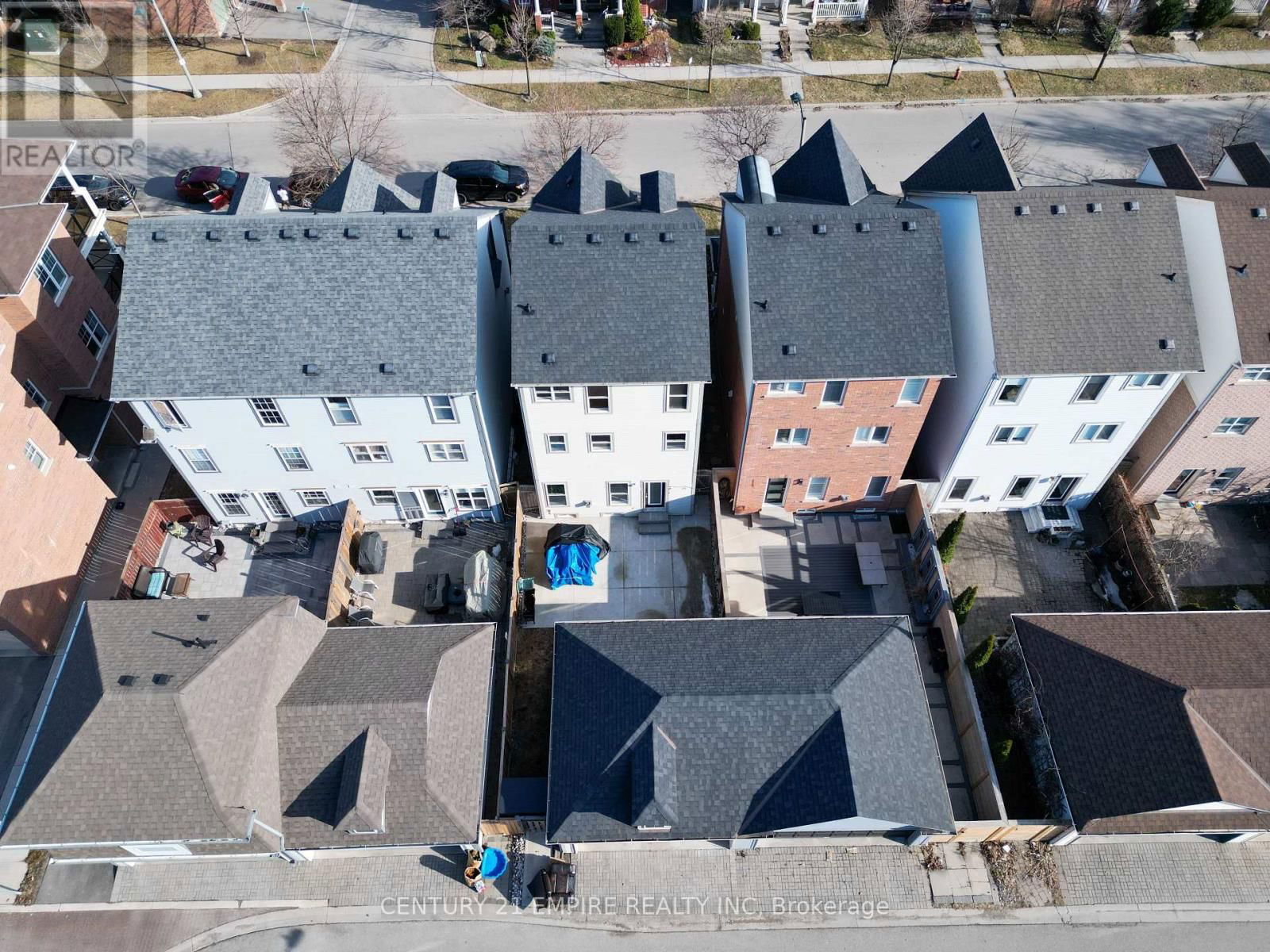 263 GATWICK DRIVE Image 46