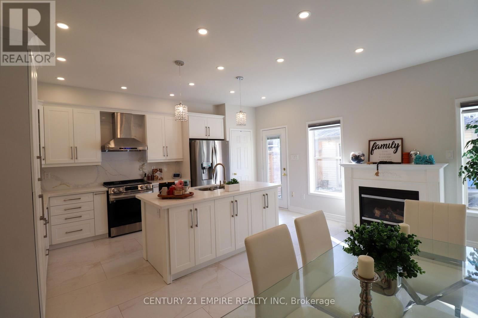 263 GATWICK DRIVE Image 7