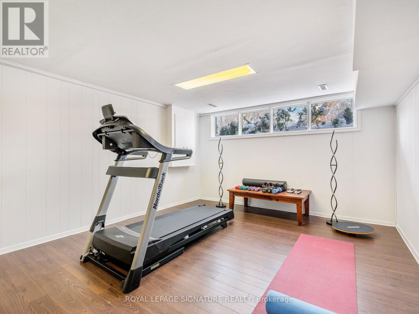 1376 TECUMSEH PARK DRIVE Image 38
