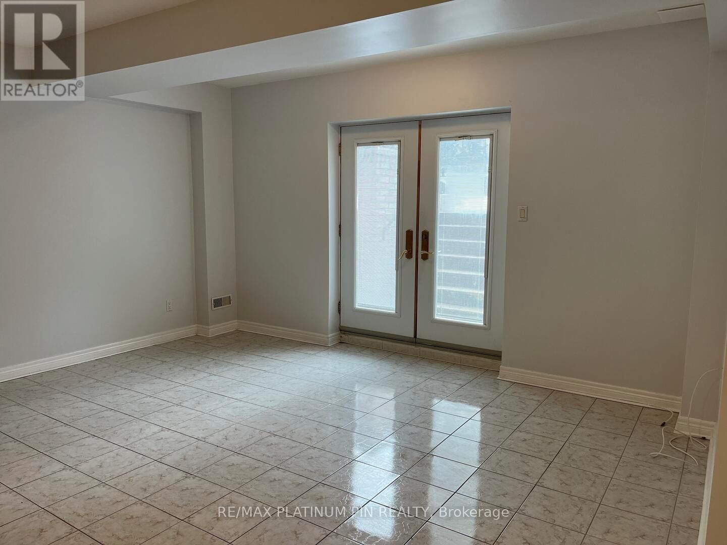 61 STAYNER AVENUE Image 4