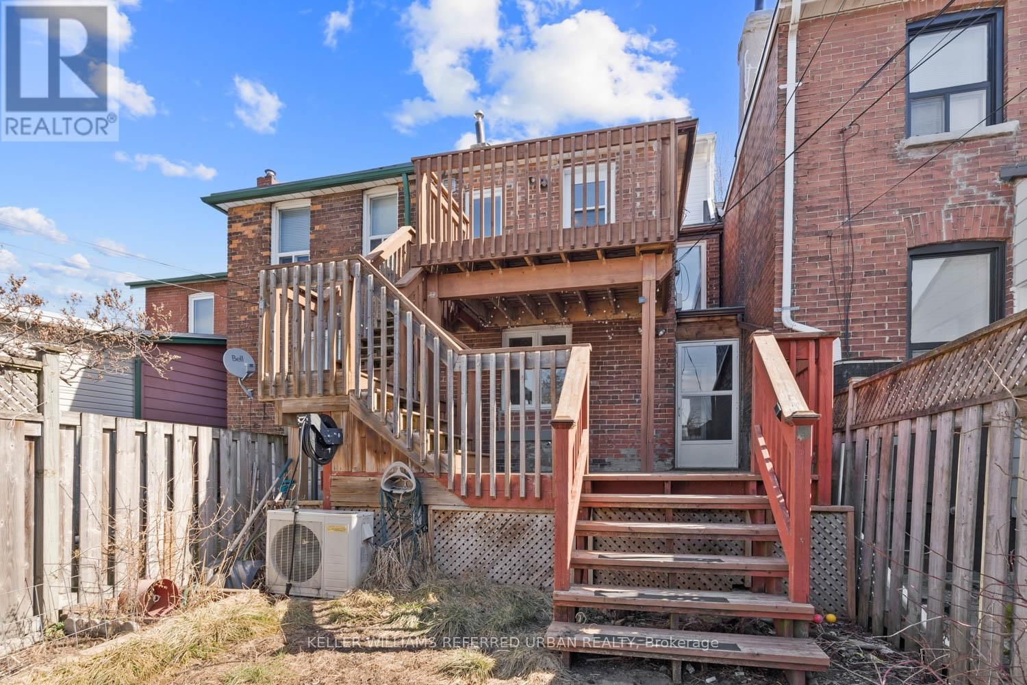 32 CASTLETON AVENUE Image 48