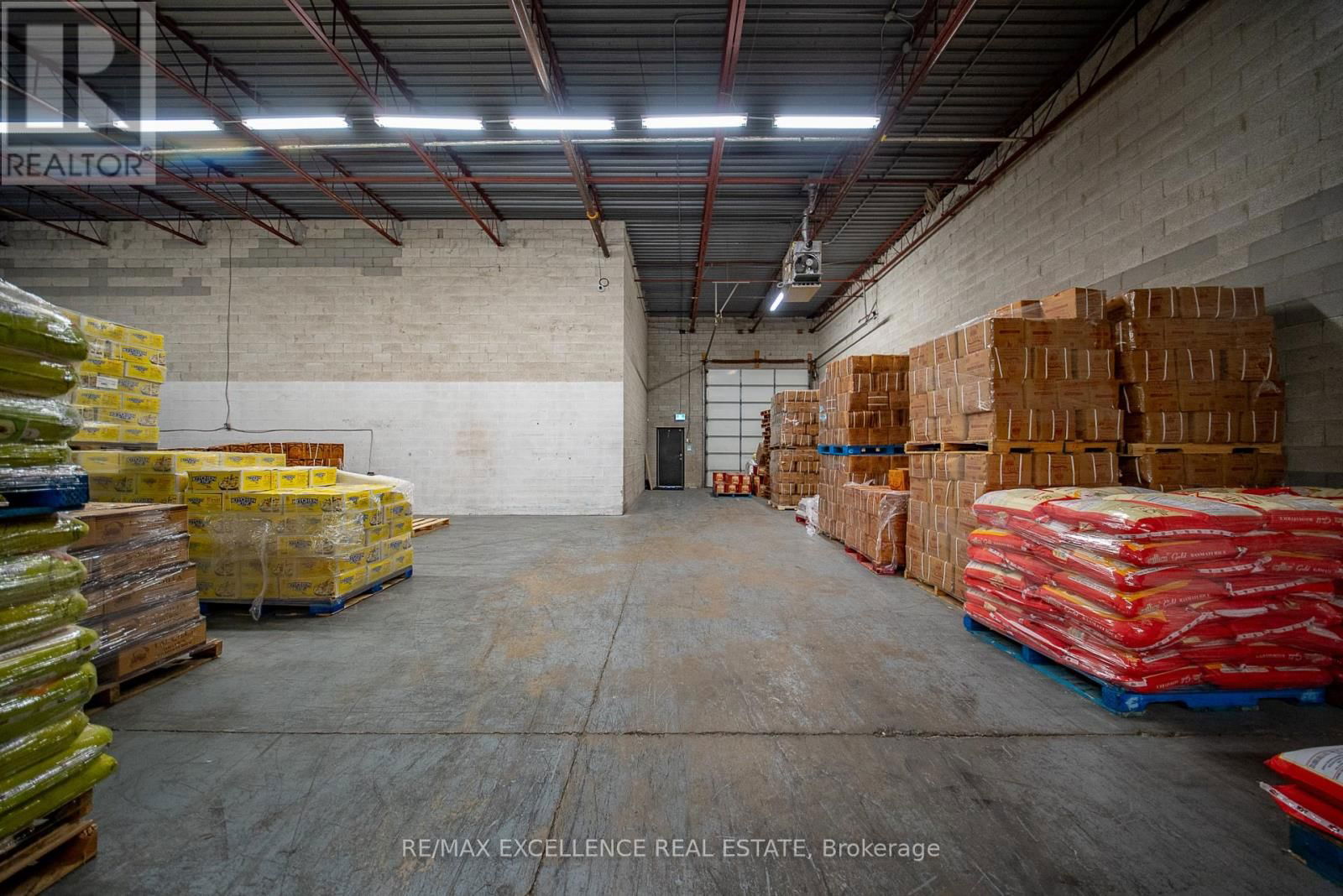 4-6 - 13 EDVAC DRIVE Image 4