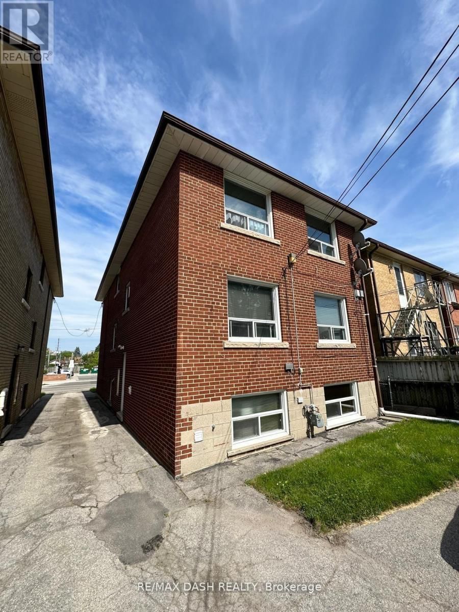 8 NINETEENTH STREET Image 11
