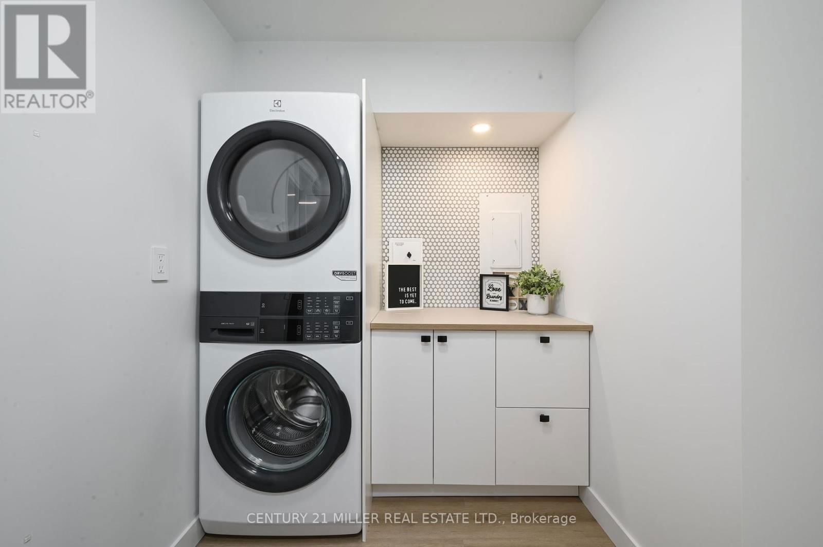 902 - 5280 LAKESHORE ROAD Image 22