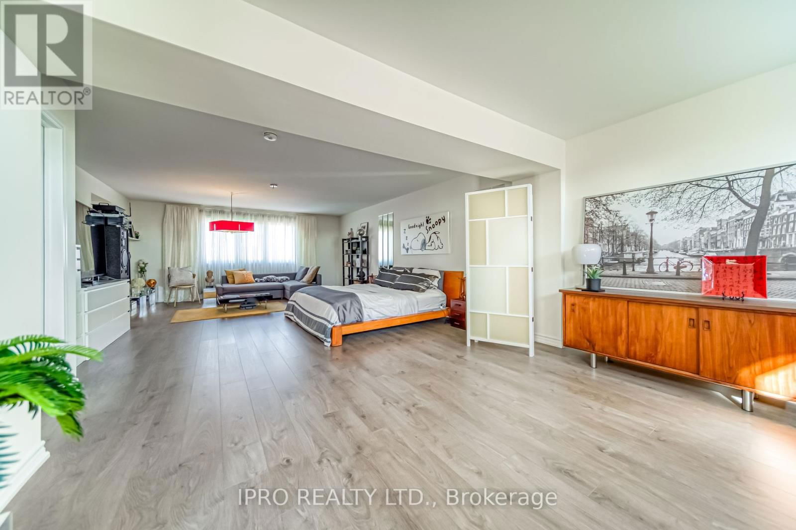 294 VALERMO DRIVE Image 12