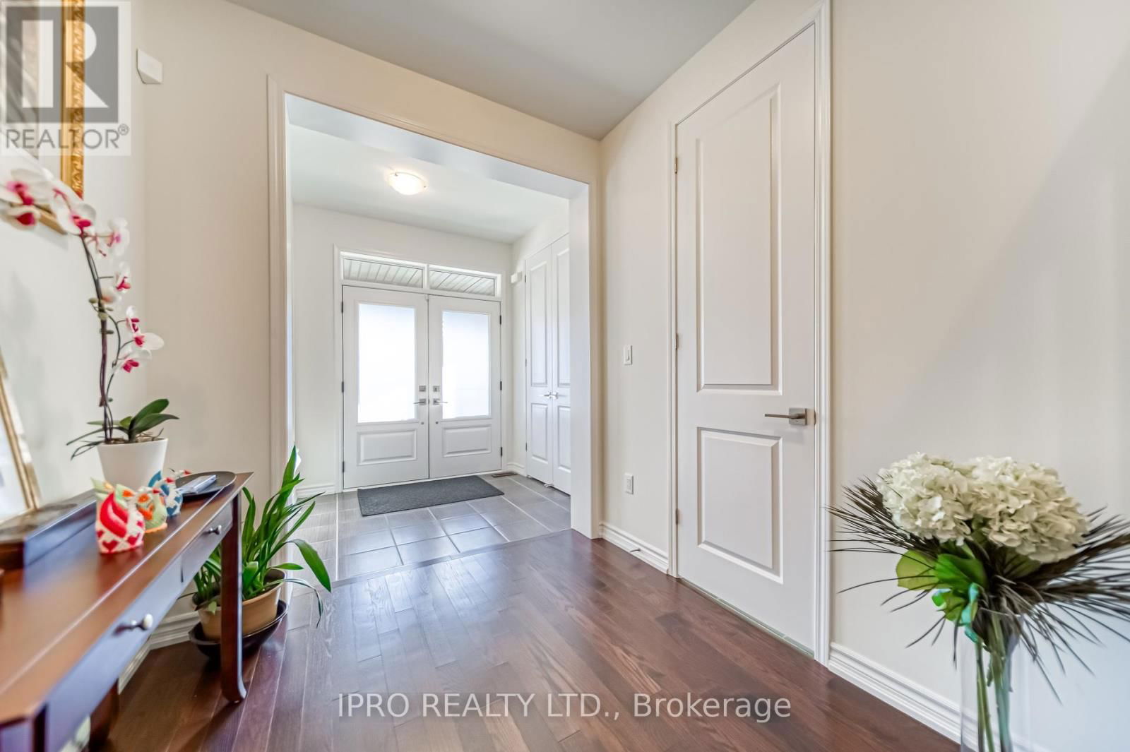 294 VALERMO DRIVE Image 2