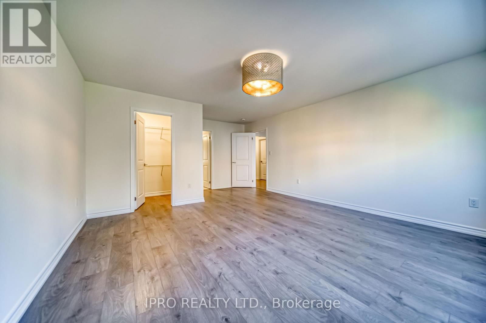 294 VALERMO DRIVE Image 24