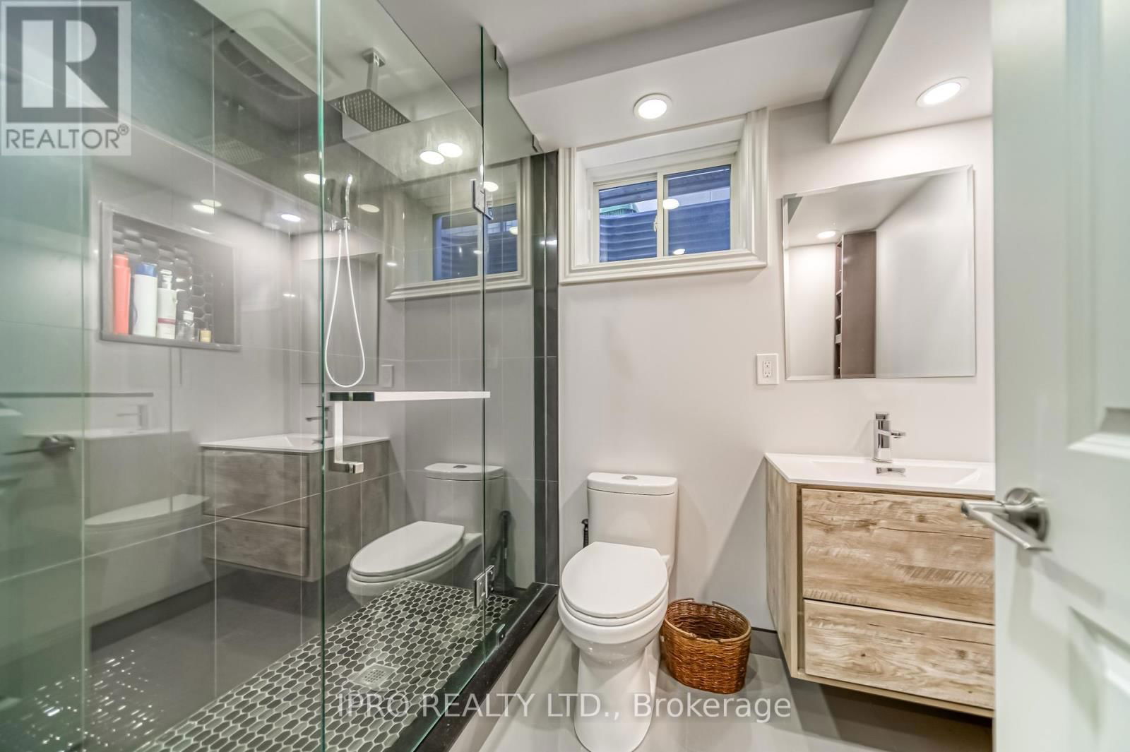294 VALERMO DRIVE Image 34