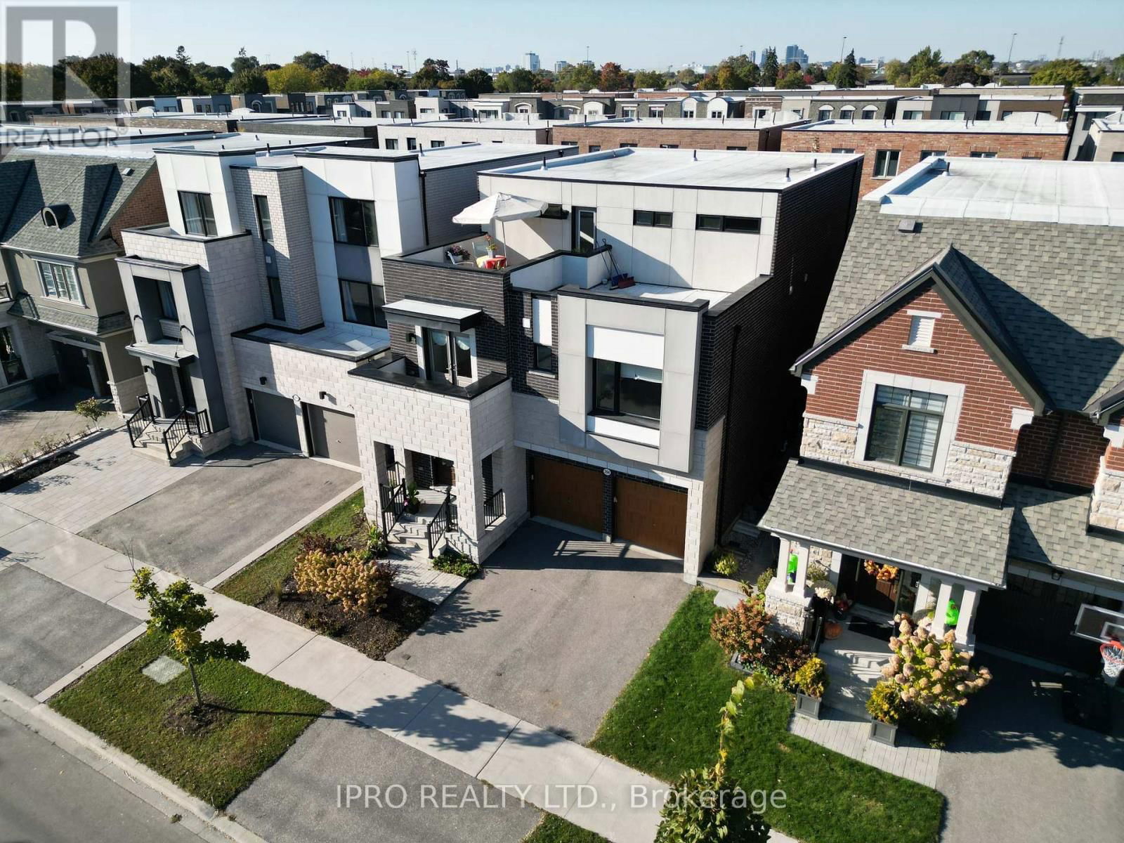 294 VALERMO DRIVE Image 37