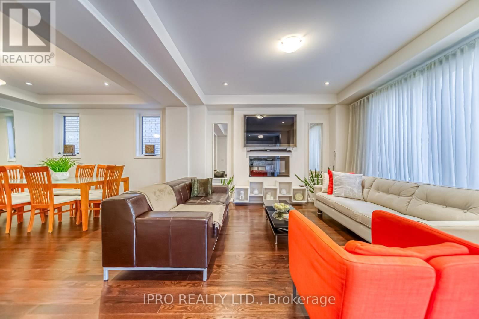 294 VALERMO DRIVE Image 5