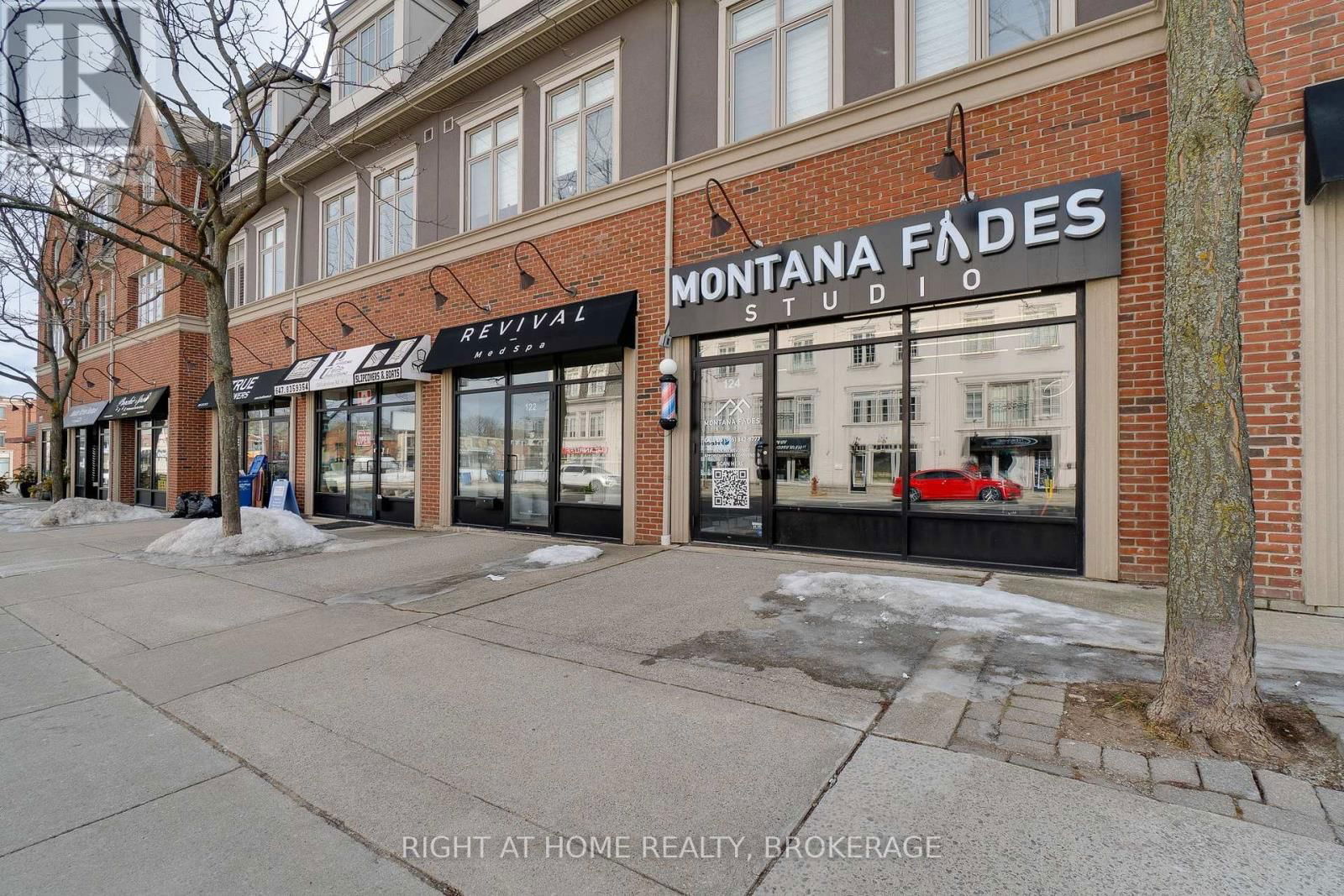 122 LAKESHORE ROAD WEST Image 2