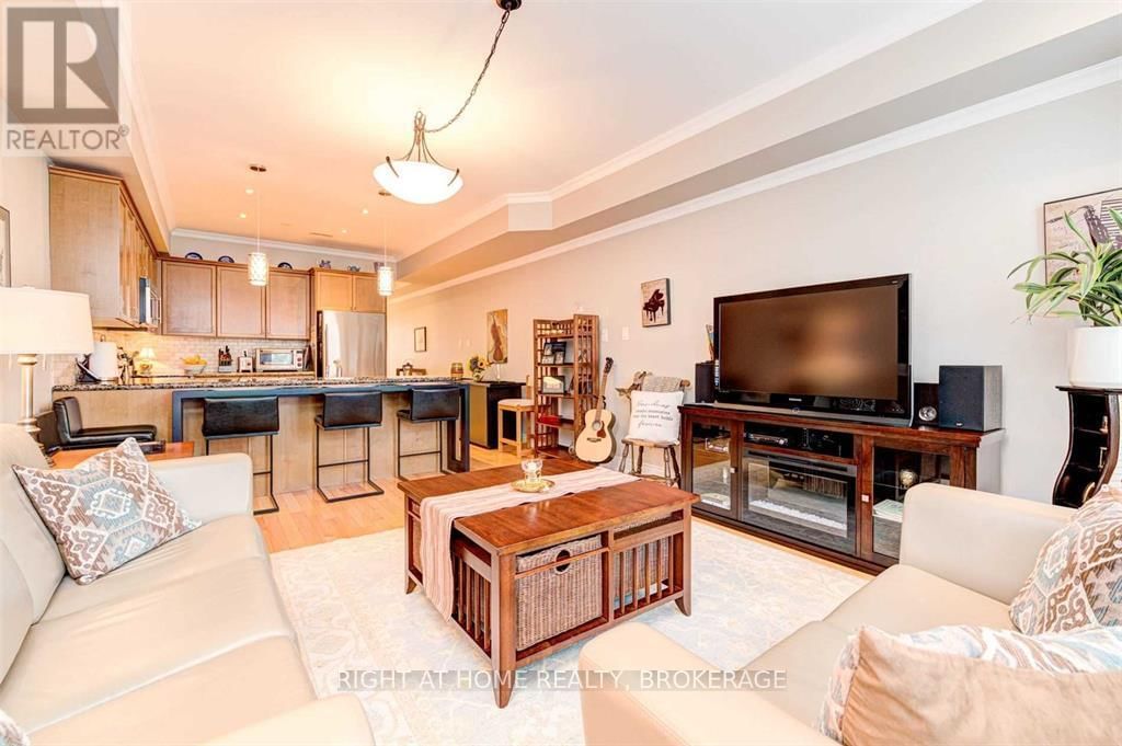 122 LAKESHORE ROAD WEST Image 9