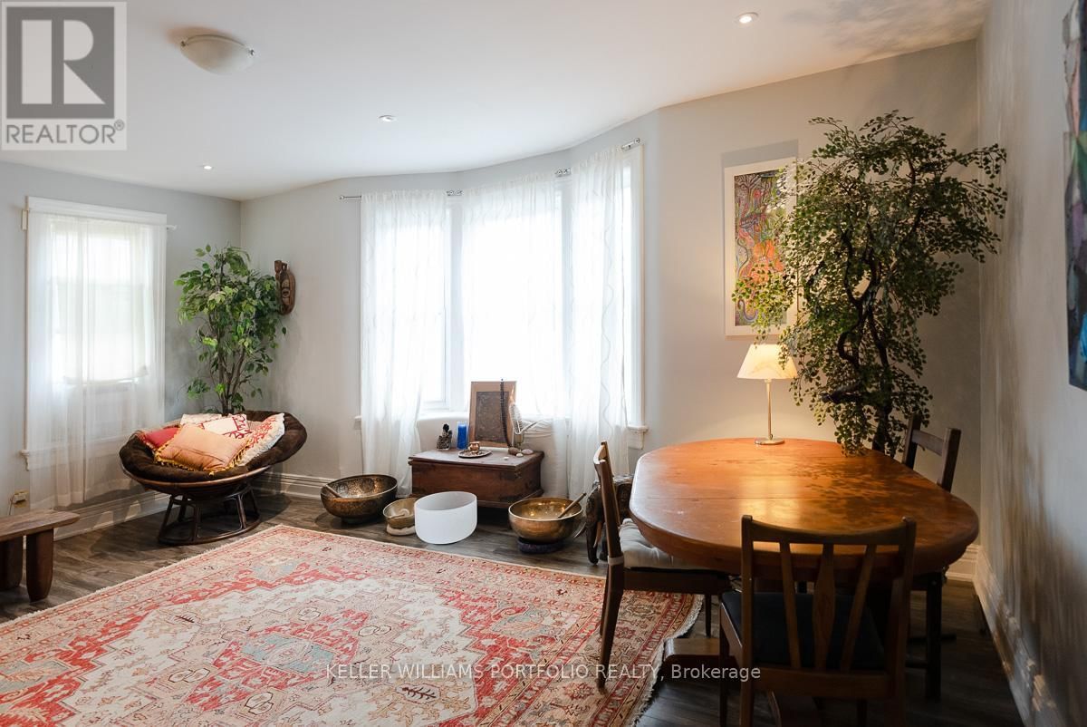 1156 BLOOR STREET WEST Image 13