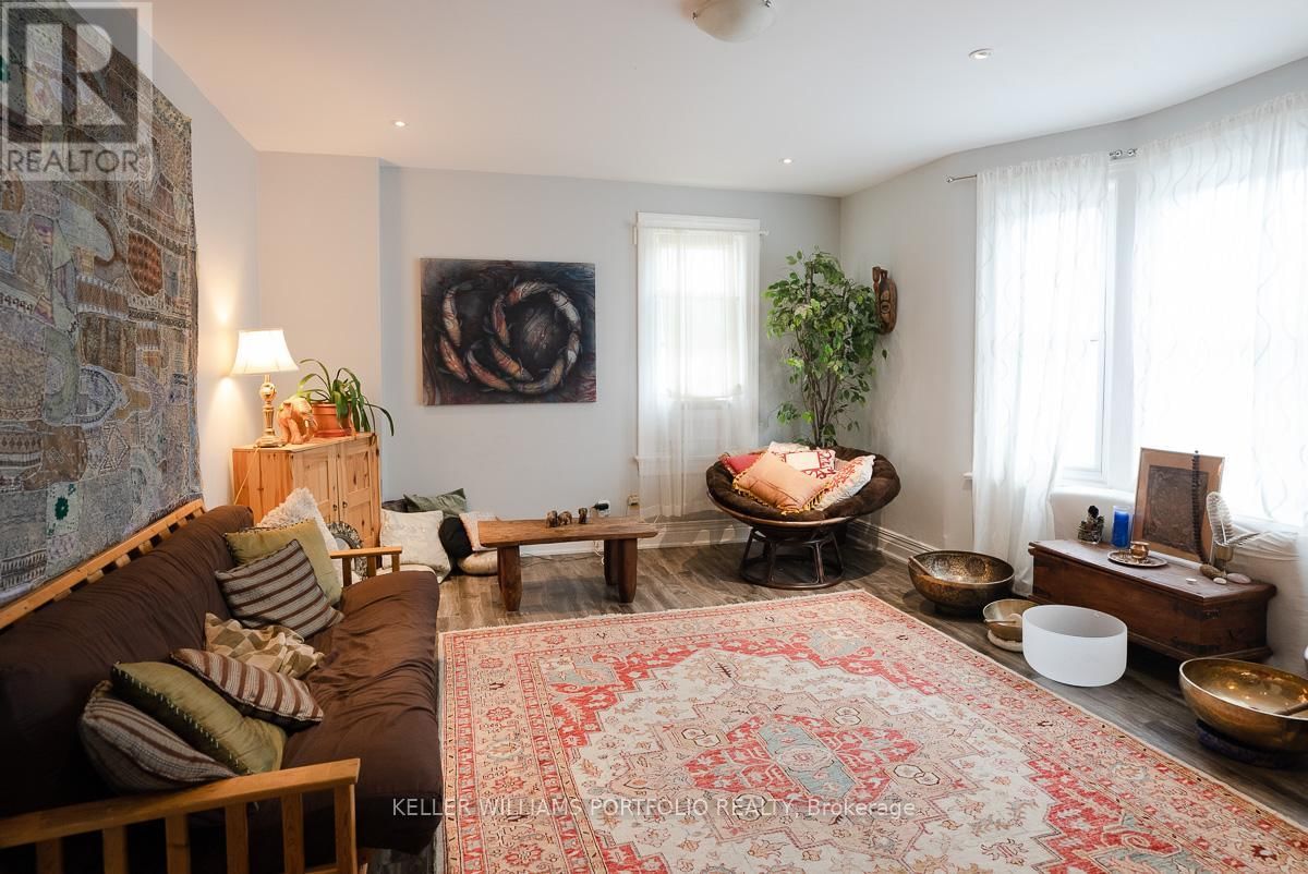 1156 BLOOR STREET WEST Image 14