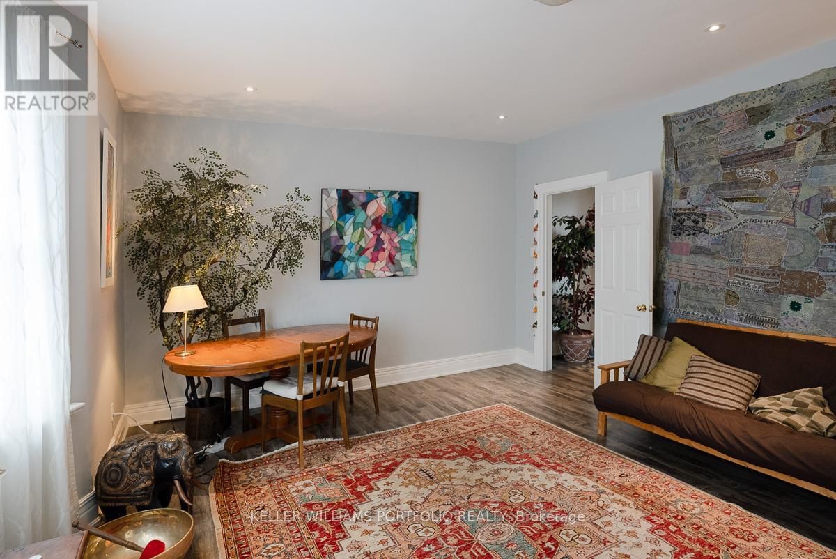 1156 BLOOR STREET WEST Image 16