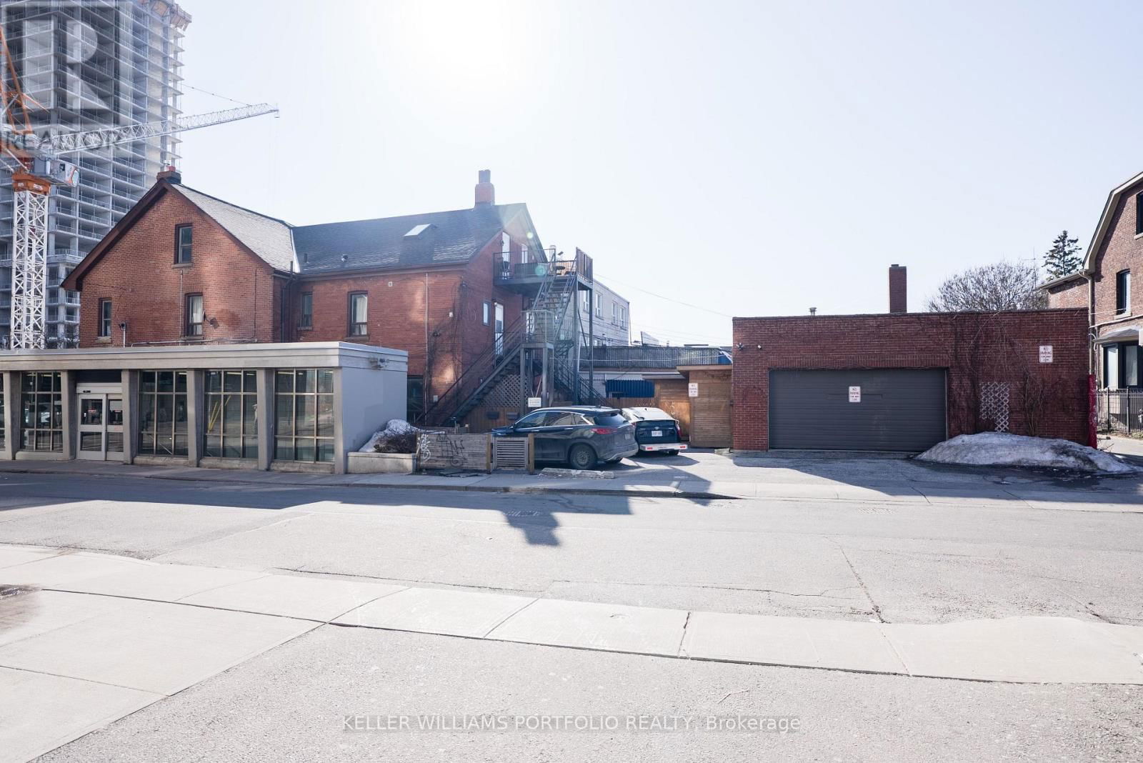 1156 BLOOR STREET WEST Image 2