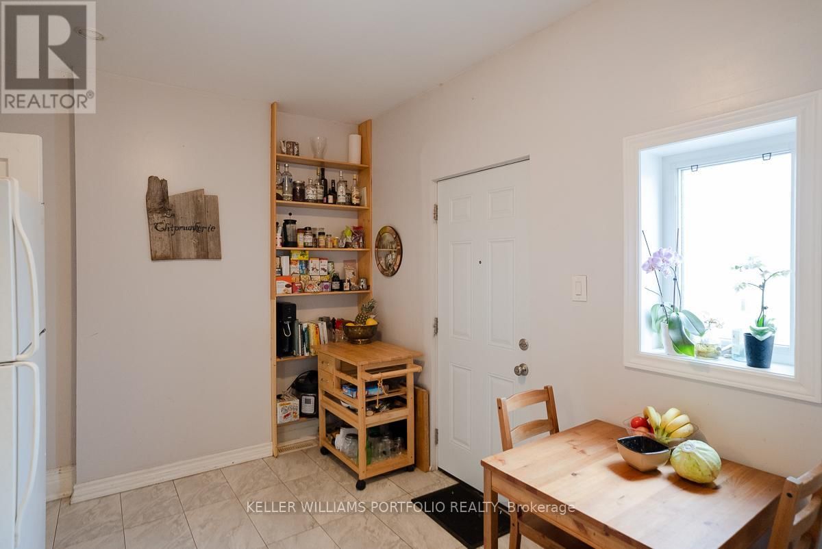 1156 BLOOR STREET WEST Image 20