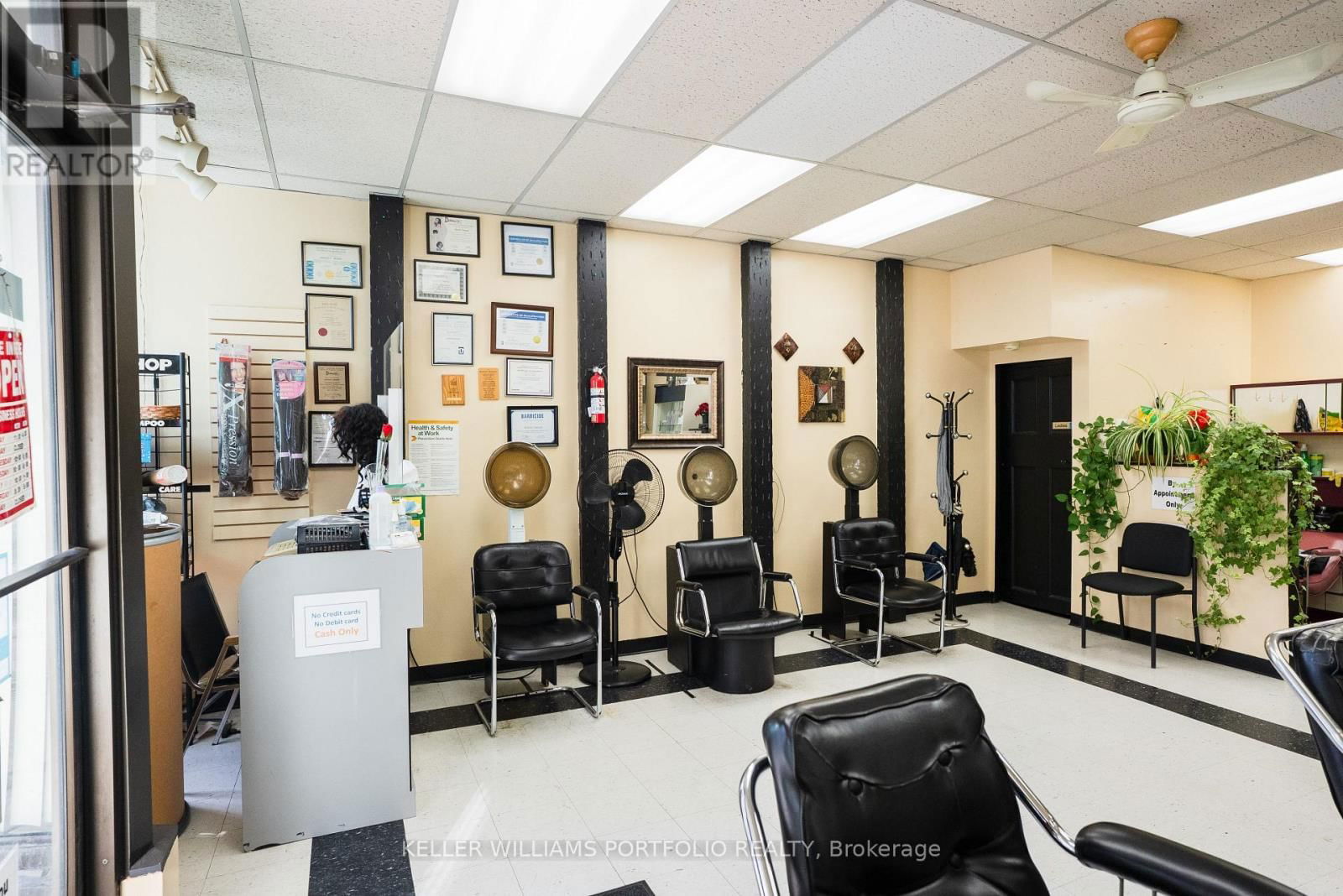 1156 BLOOR STREET WEST Image 45