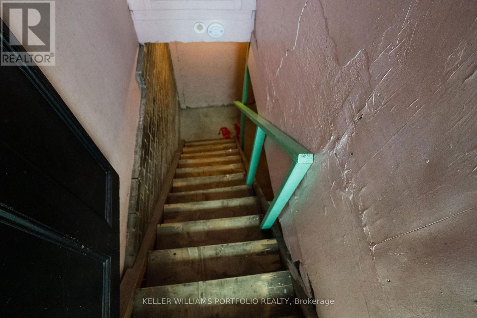1156 BLOOR STREET WEST Image 48