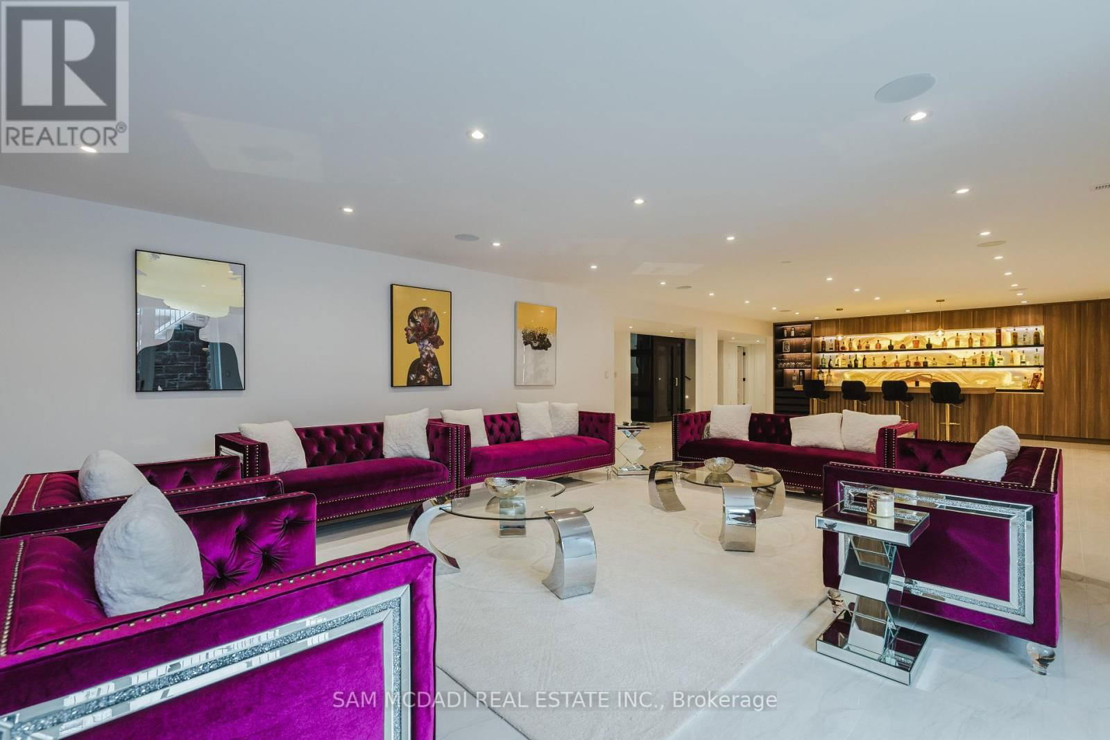 1258 INDIAN ROAD Image 32
