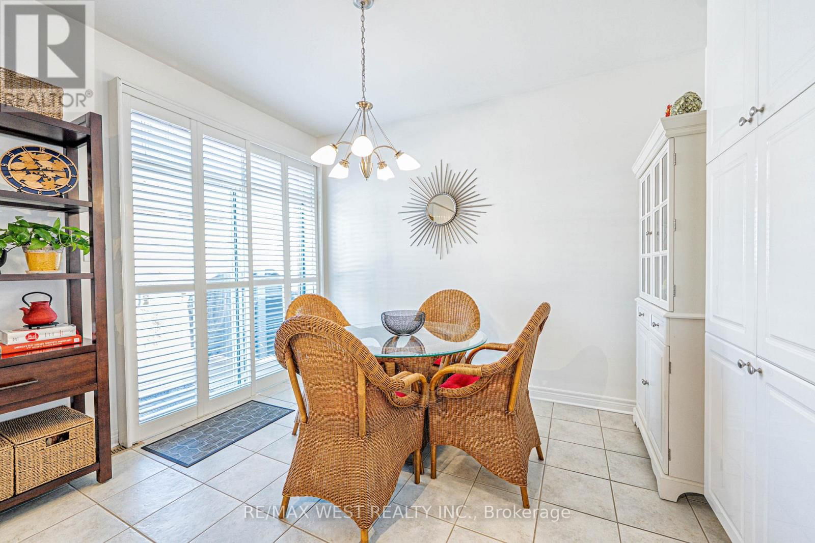 2223 LAPSLEY CRESCENT Image 11