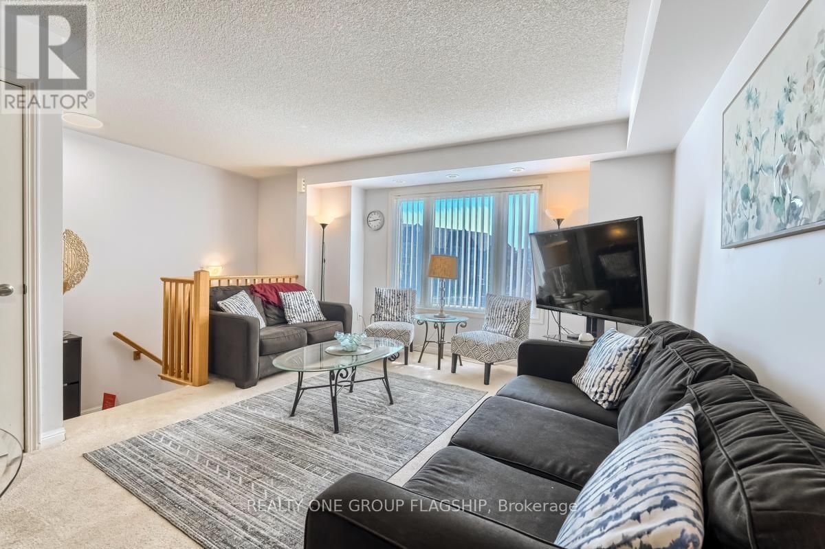 7 - 3185 BOXFORD CRESCENT Image 7