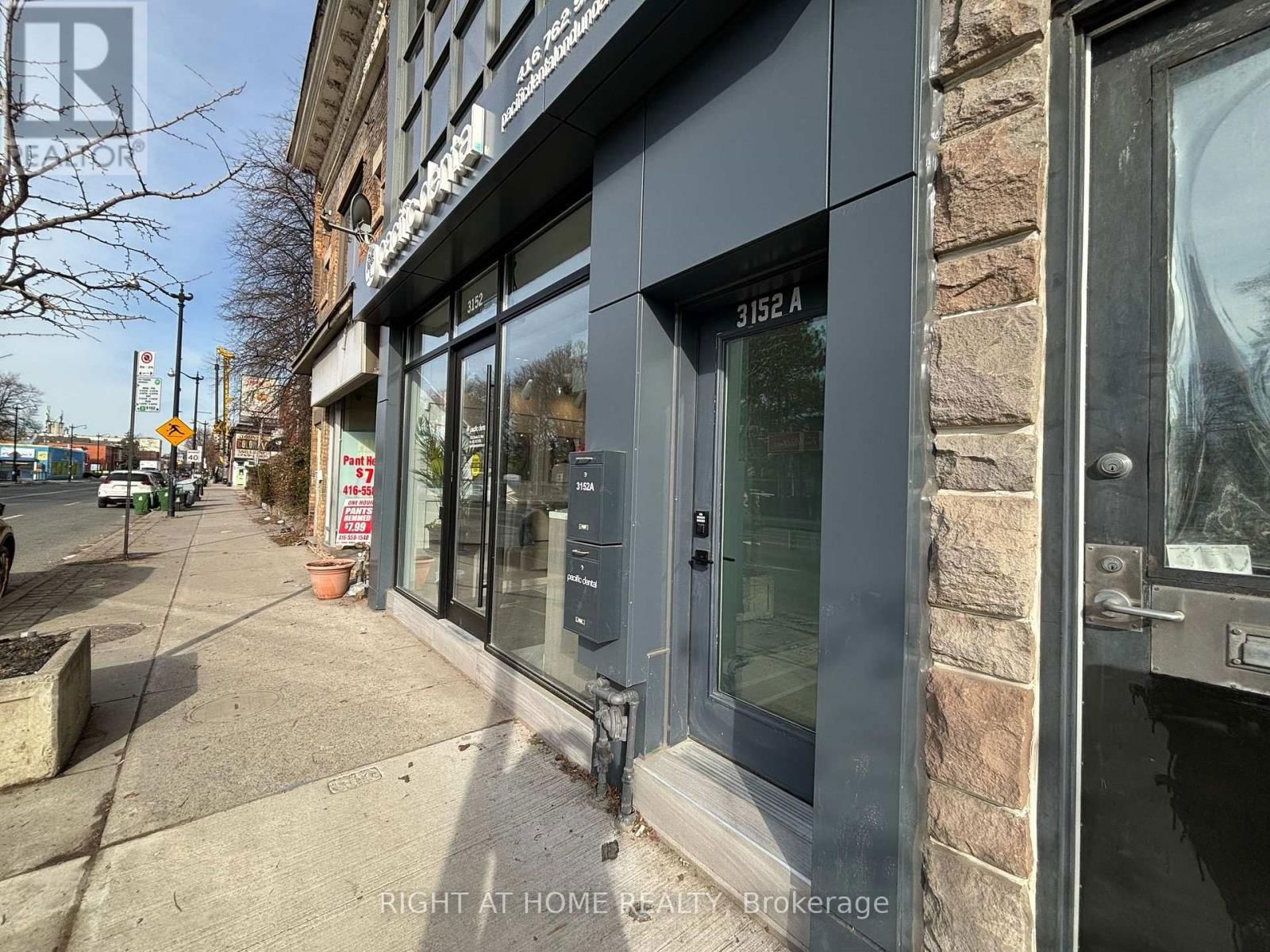 A - 3152 DUNDAS STREET WEST Image 29