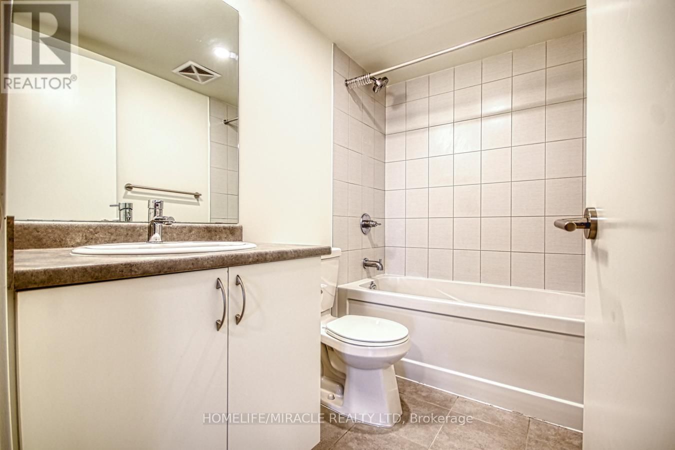 402 - 10 WILBY CRESCENT Image 12