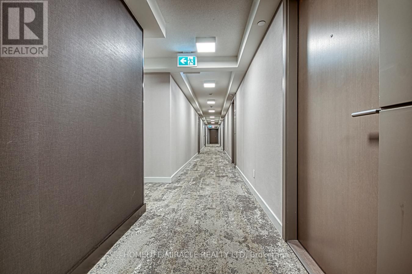 402 - 10 WILBY CRESCENT Image 22
