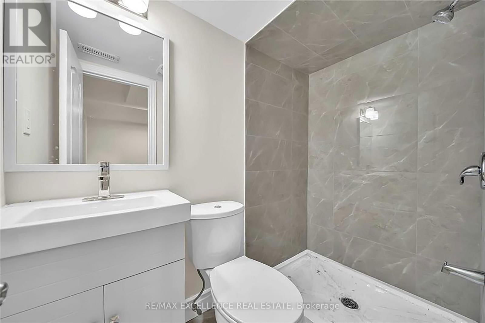 48 TRAVERSTON COURT Image 25