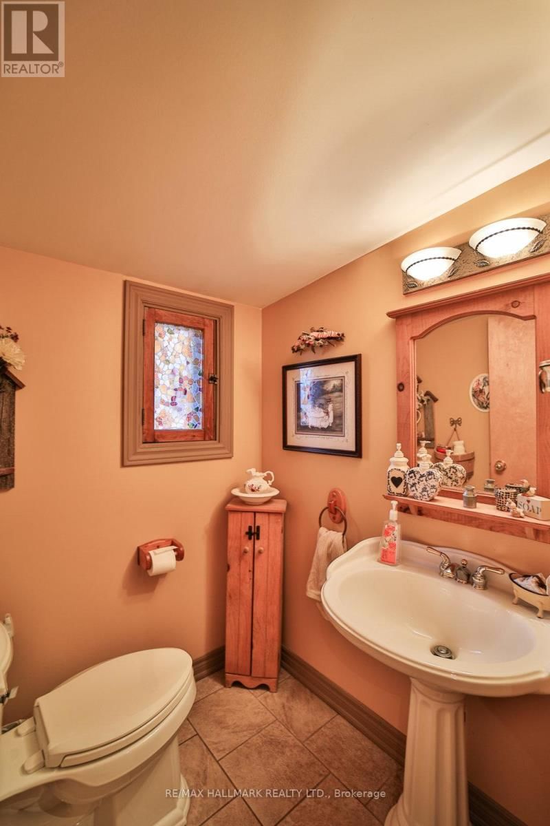 14728 HERITAGE ROAD Image 25