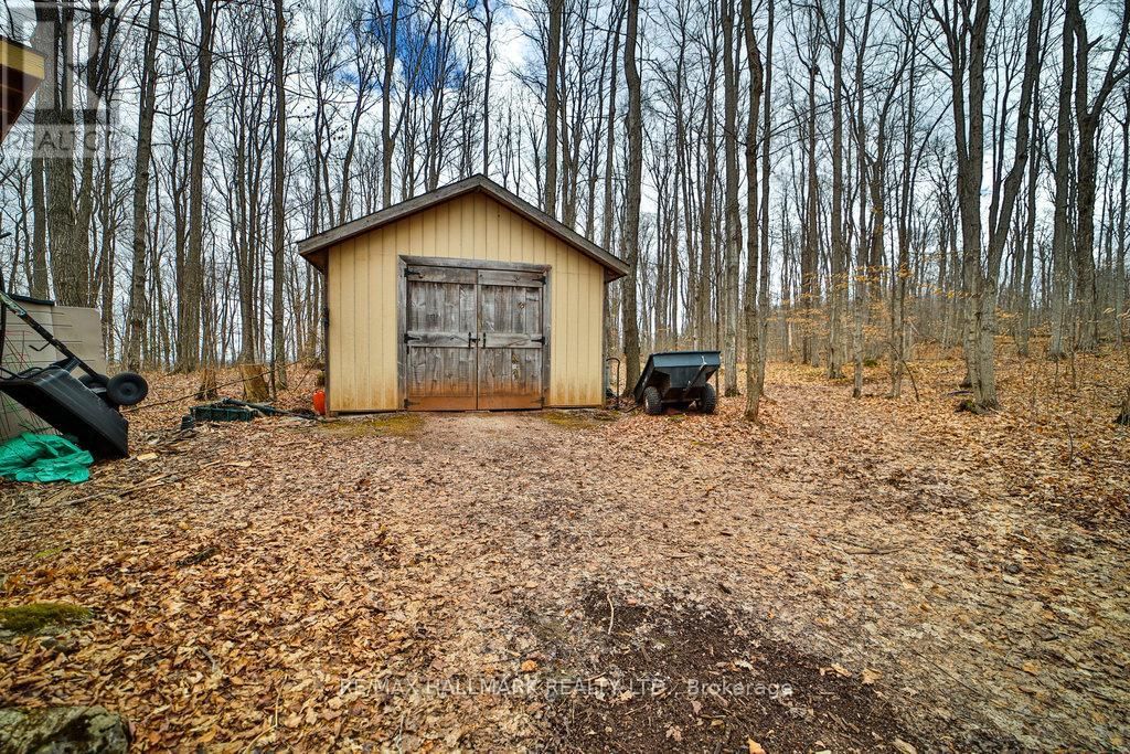 14728 HERITAGE ROAD Image 32