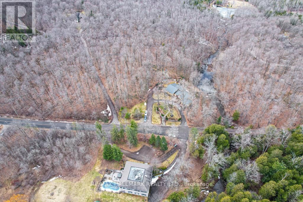 14728 HERITAGE ROAD Image 35