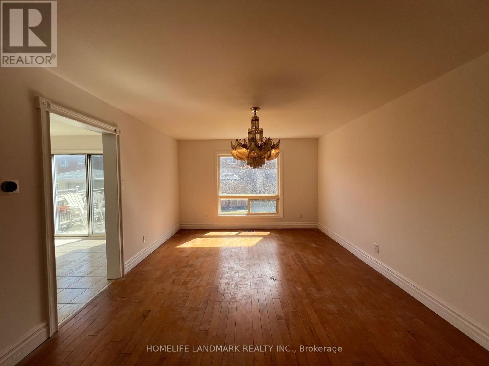 4366 TRAILMASTER DRIVE Image 13