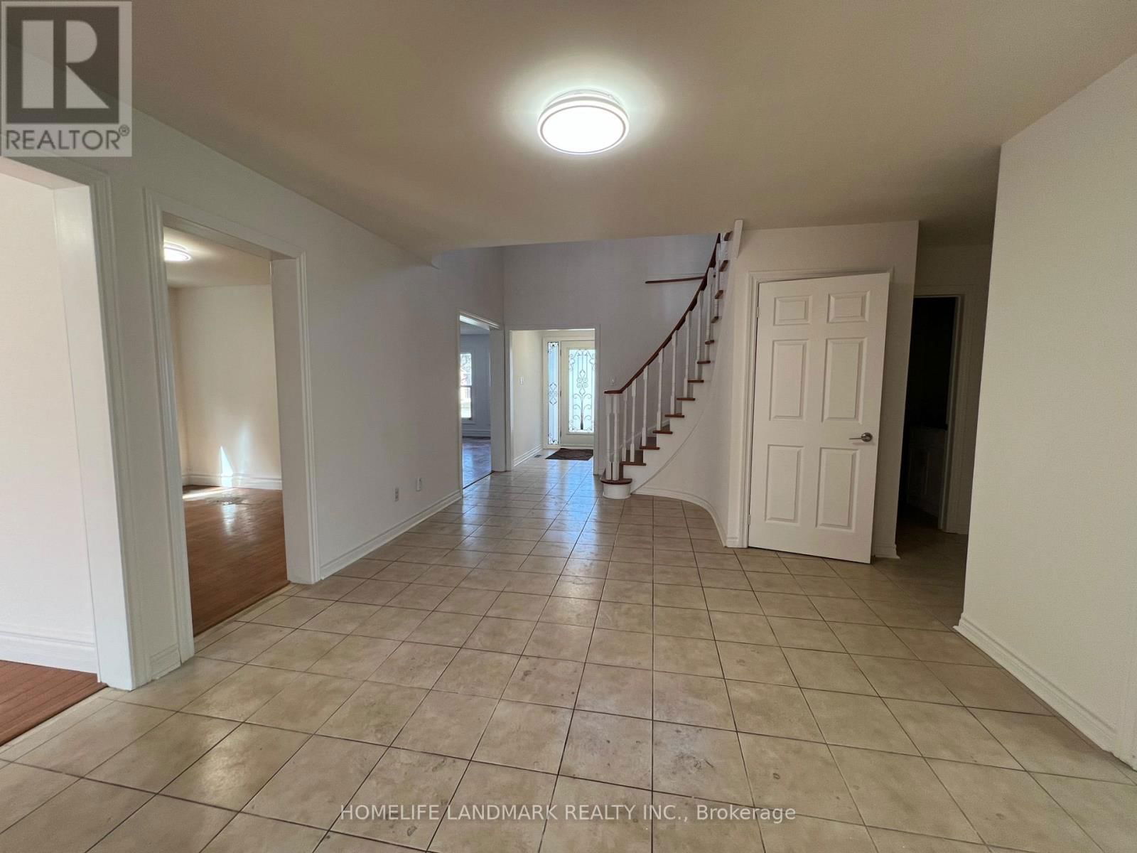 4366 TRAILMASTER DRIVE Image 14