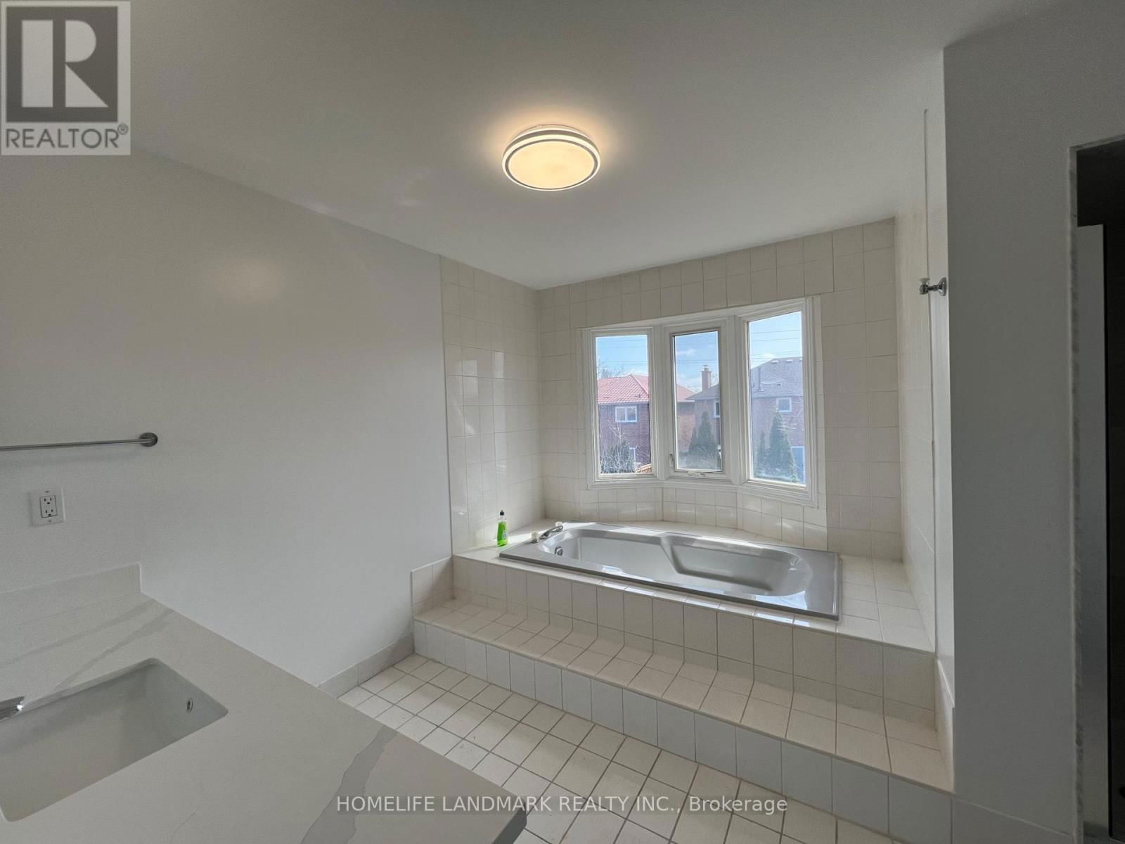 4366 TRAILMASTER DRIVE Image 22