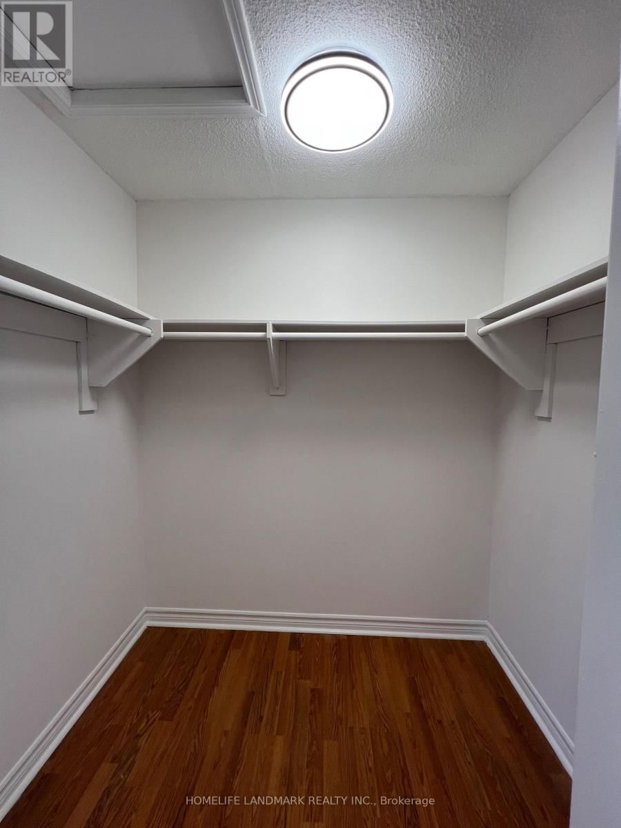 4366 TRAILMASTER DRIVE Image 25