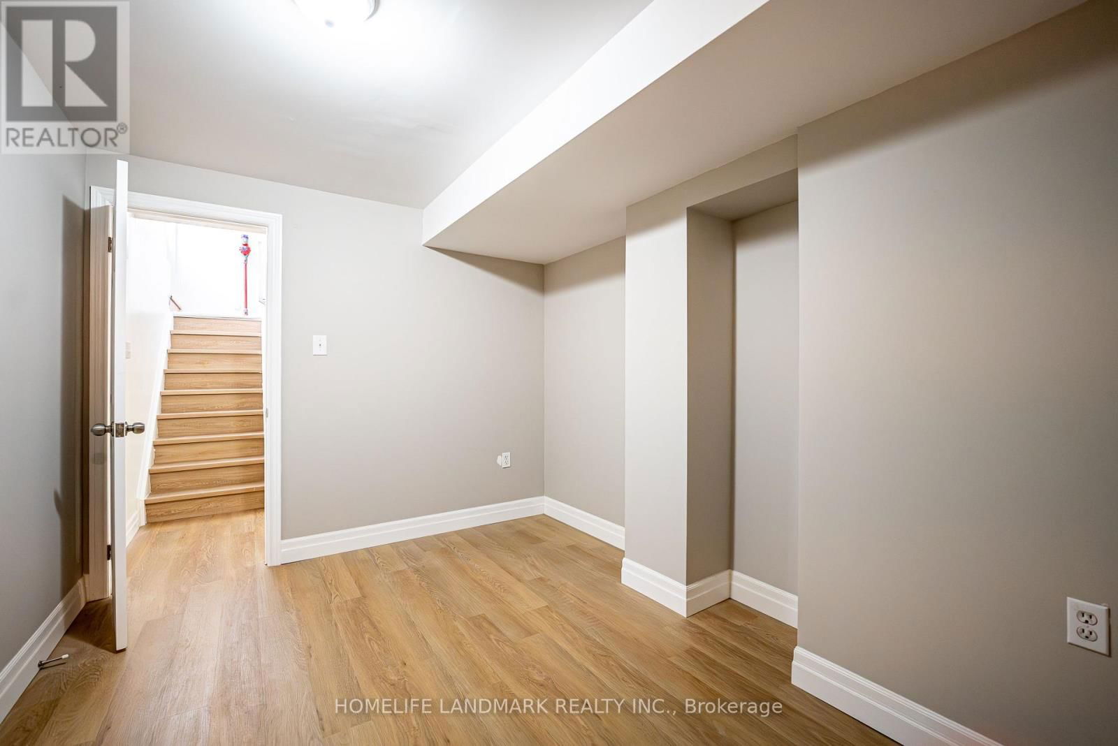 5848 CHORLEY PLACE Image 9